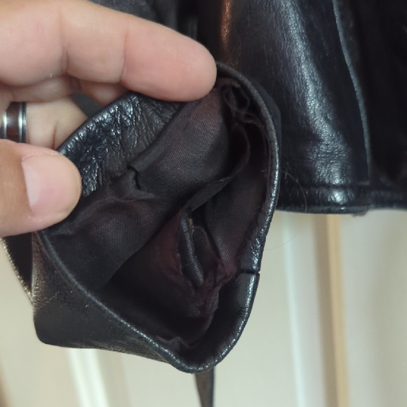 Nostalgia Women's Black Leather Jacket Vintage - Picture 7 of 8